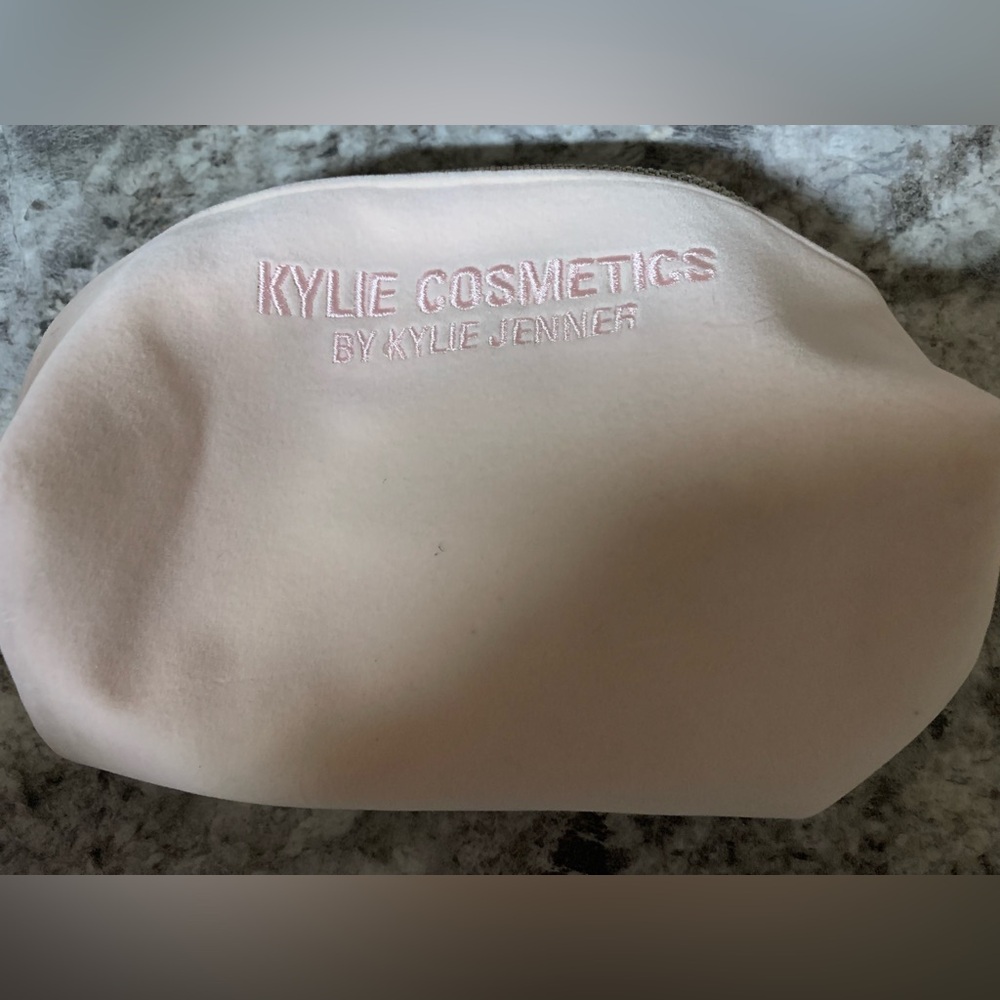 Kylie Cosmetics Blush Pink Beauty Pouch